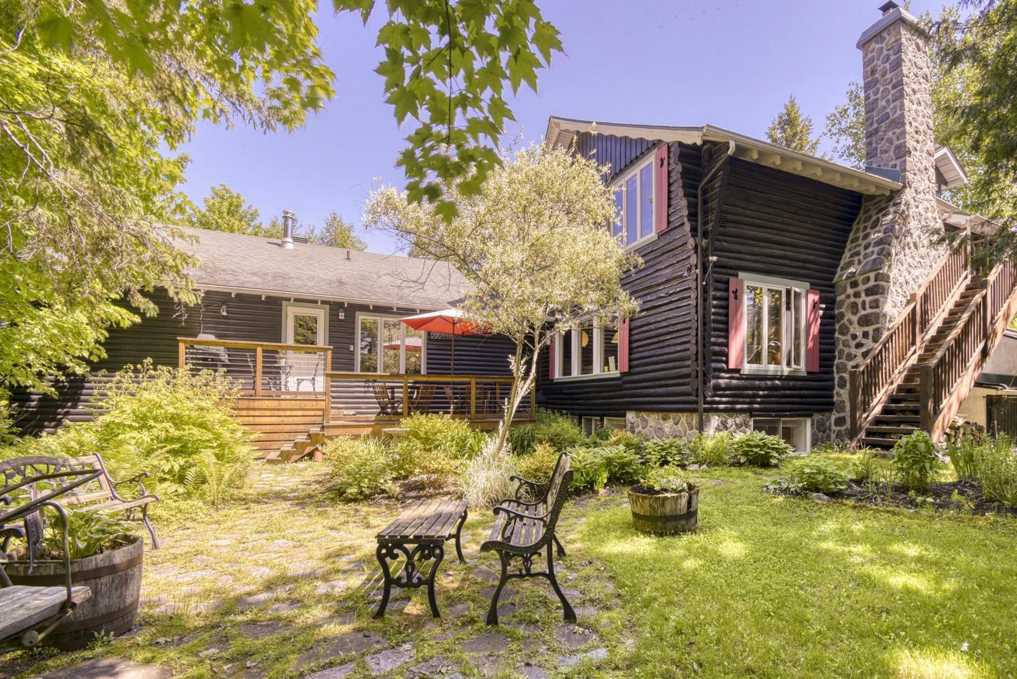 Auberge Le Lupin-Self Check-In Mont-Tremblant Exterior foto