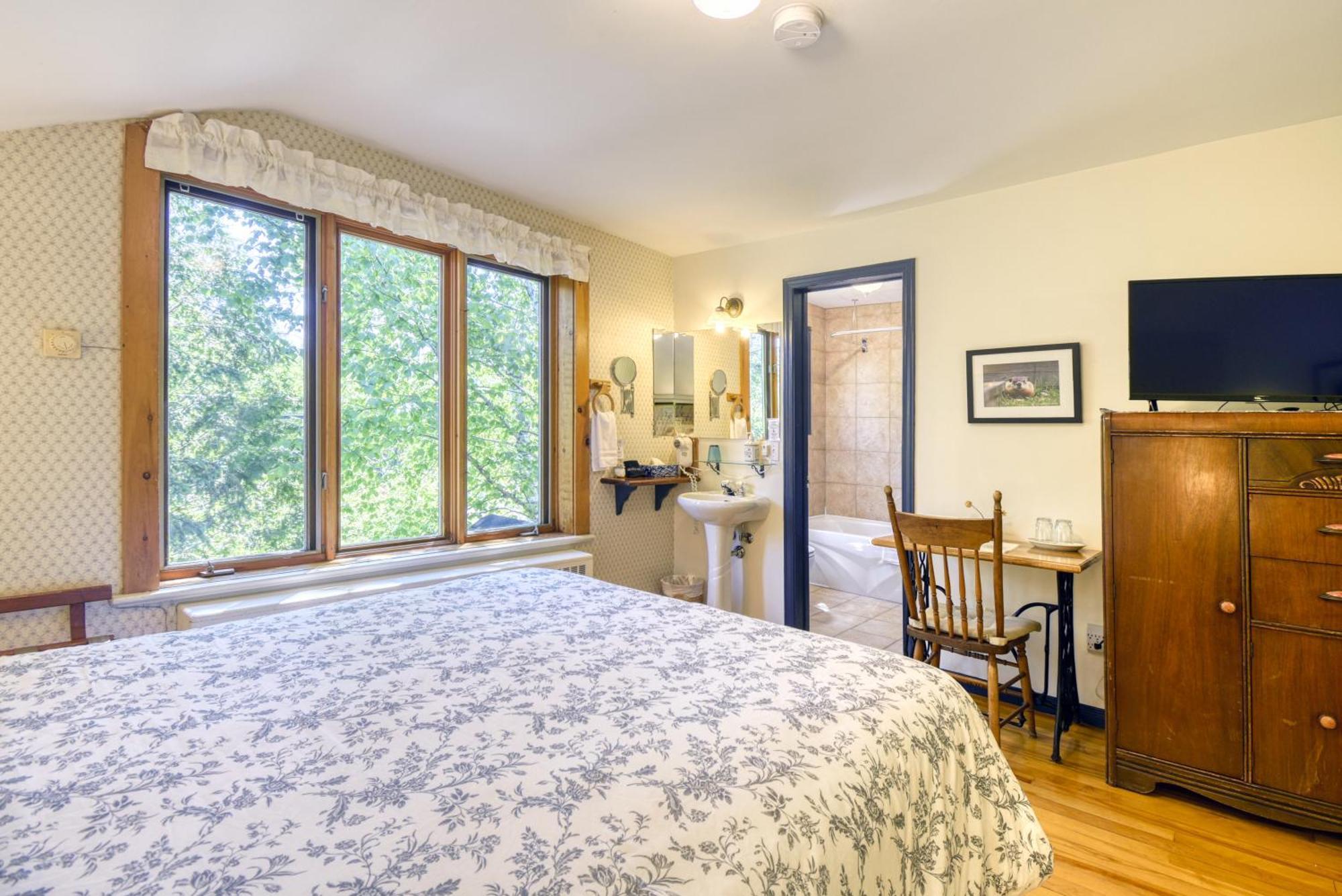 Auberge Le Lupin-Self Check-In Mont-Tremblant Exterior foto