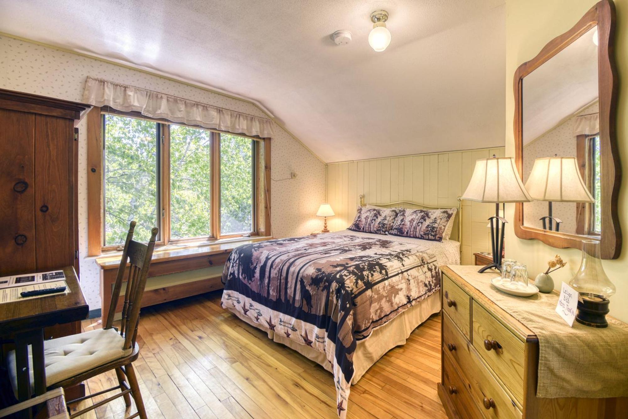 Auberge Le Lupin-Self Check-In Mont-Tremblant Exterior foto